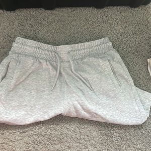 H & M Shorts